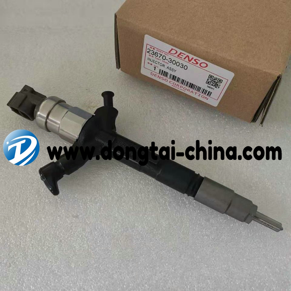 095000-0940=23670-30030 for Toyota Hilux 200DENSO Common Rail Injector