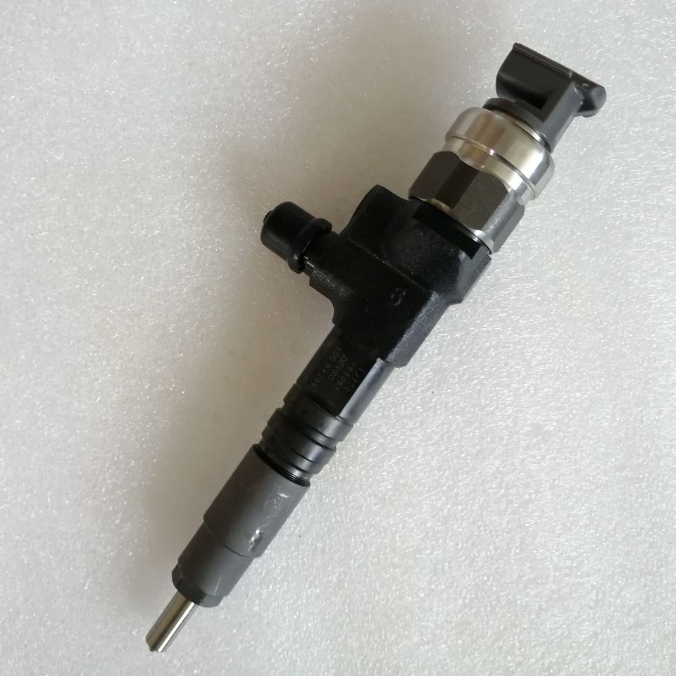 Original Denso Common Rail Injector 295050-1980 for V3307