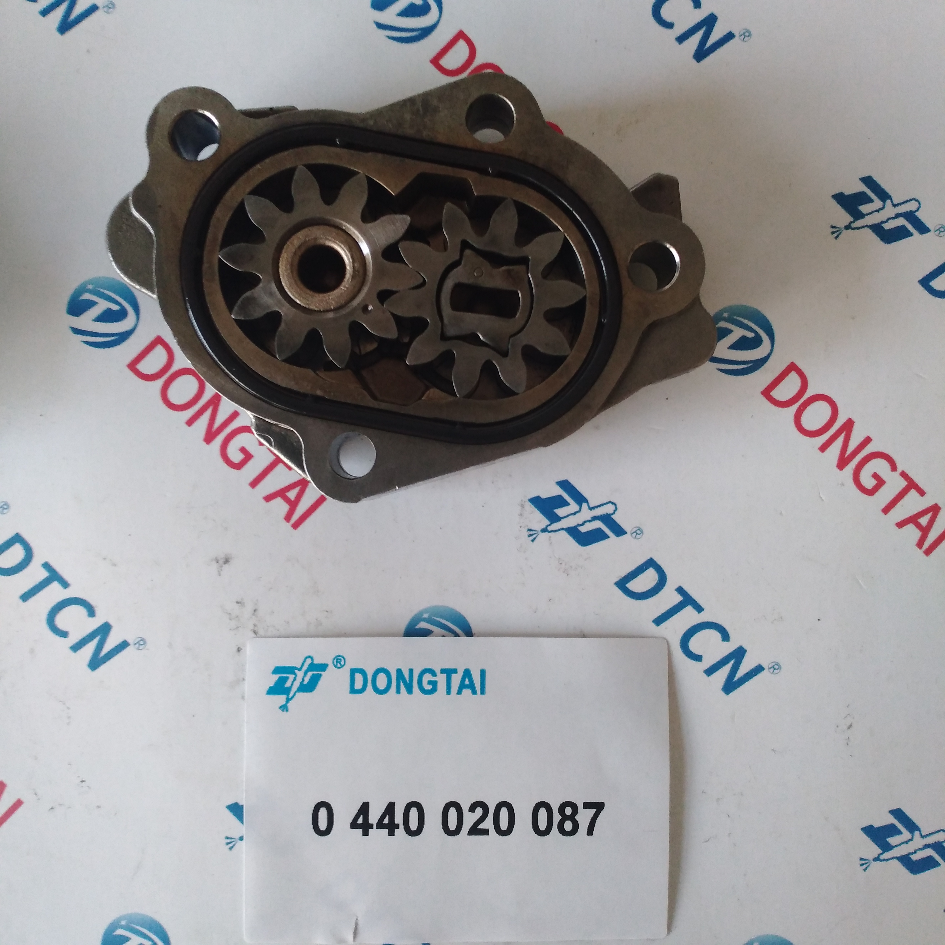 NO.572(3) BOSCH CP1 FEED PUMP 0 440 020 087/ 0440020087